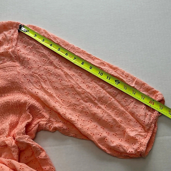 Torrid Smocked Babydoll Top - Voile Eyelet Peach Womens Size 4 - Picture 12 of 15